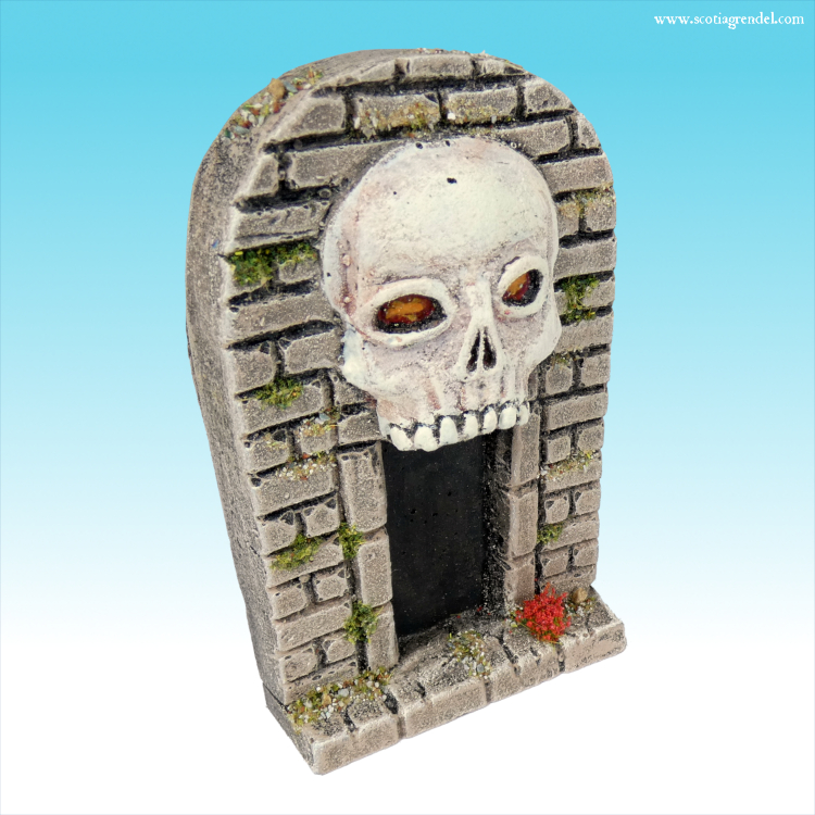10137 - Primitive skull doorway